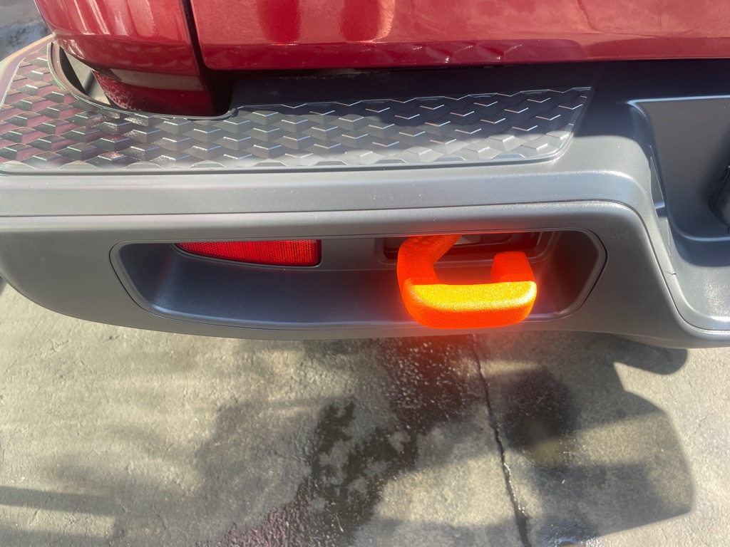 Photo 7 of this JEEP GLADIATOR