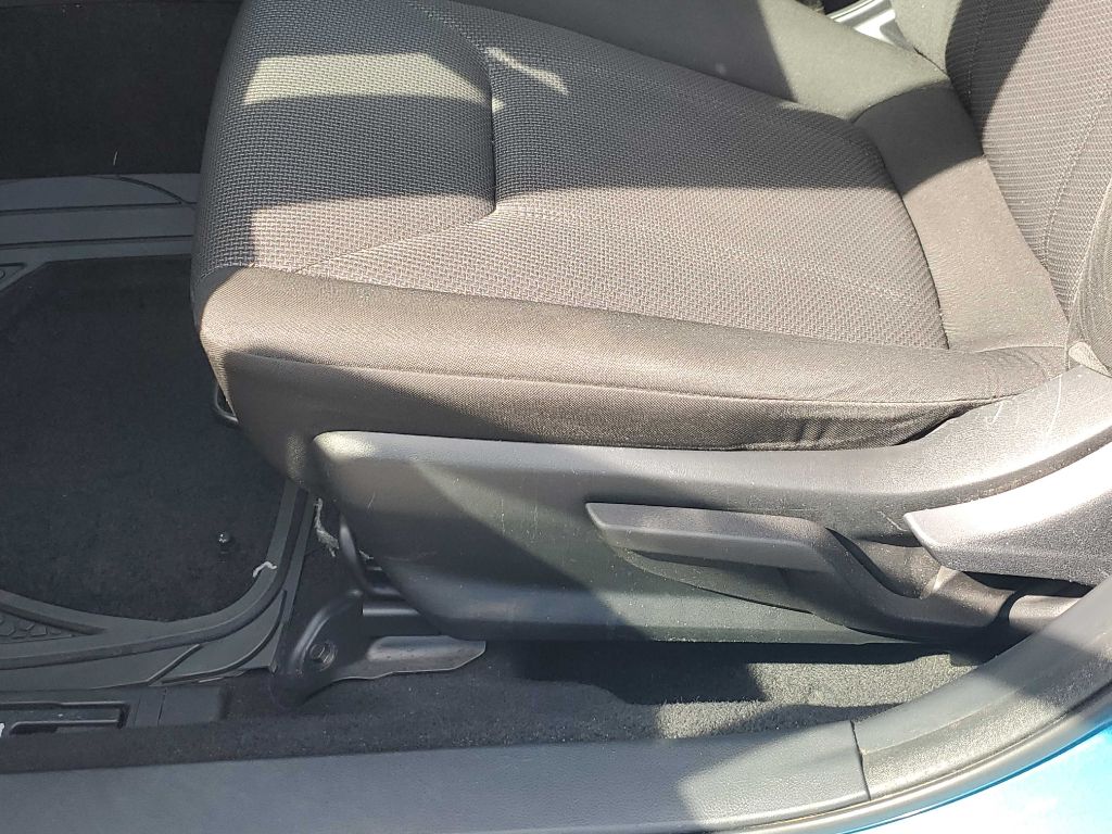 Photo 13 of this SUBARU IMPREZA