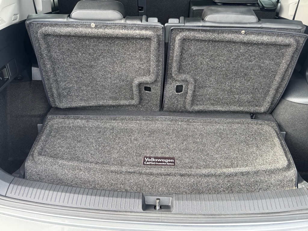 Photo 20 of this VOLKSWAGEN TIGUAN