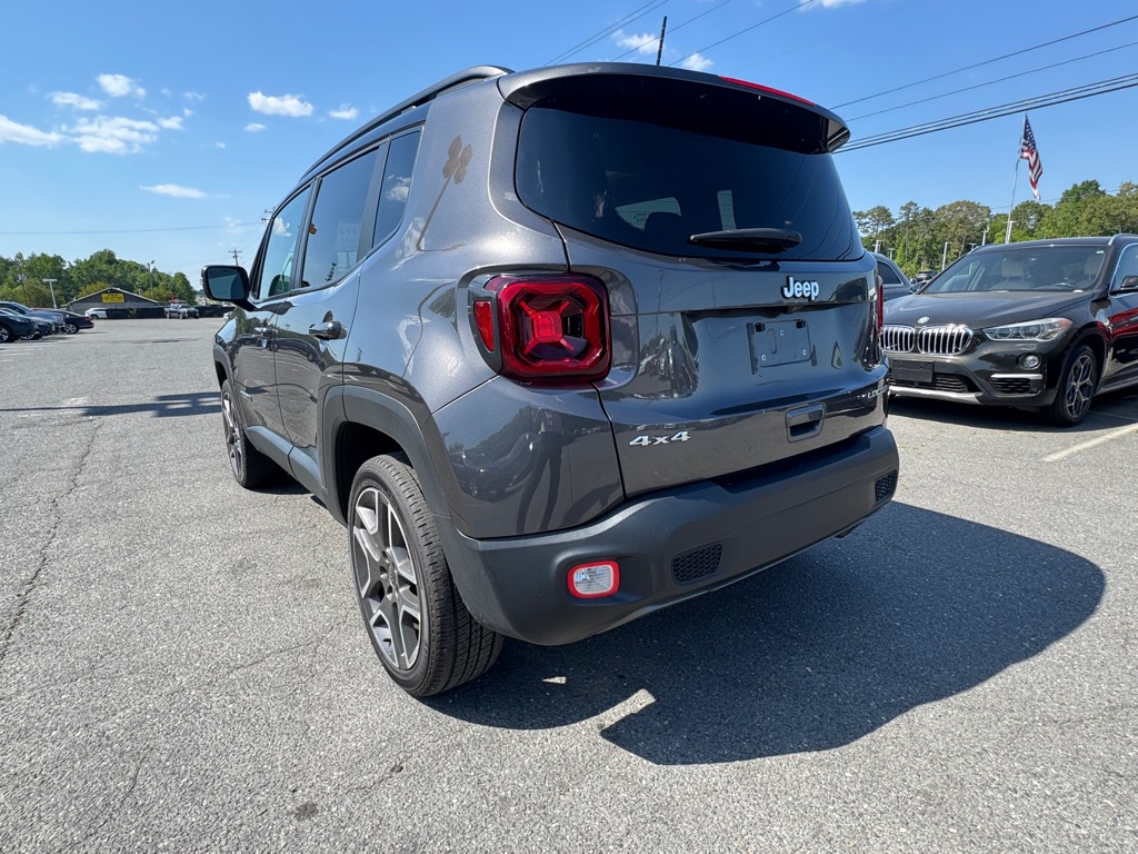 Photo 7 of this JEEP RENEGADE