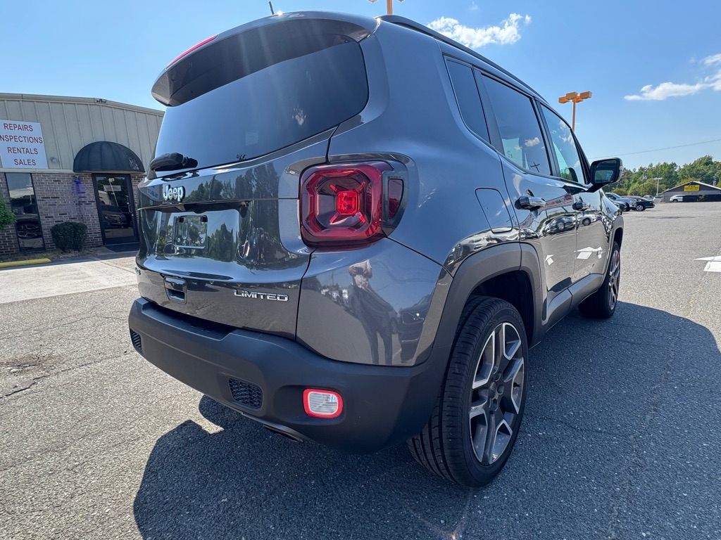 Photo 6 of this JEEP RENEGADE
