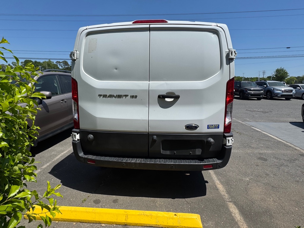 Photo 6 of this FORD TRANSIT