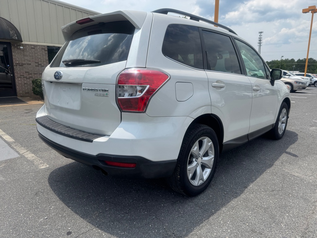 Photo 5 of this SUBARU FORESTER
