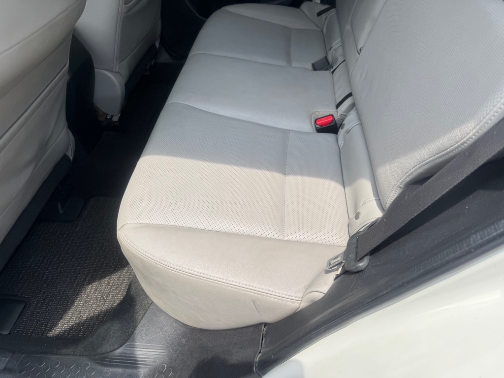 Photo 12 of this SUBARU FORESTER