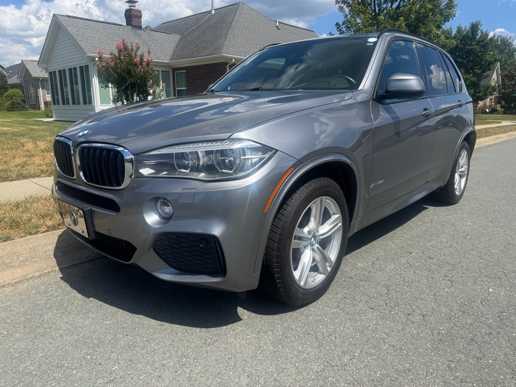 Photo 2 of this BMW X5
