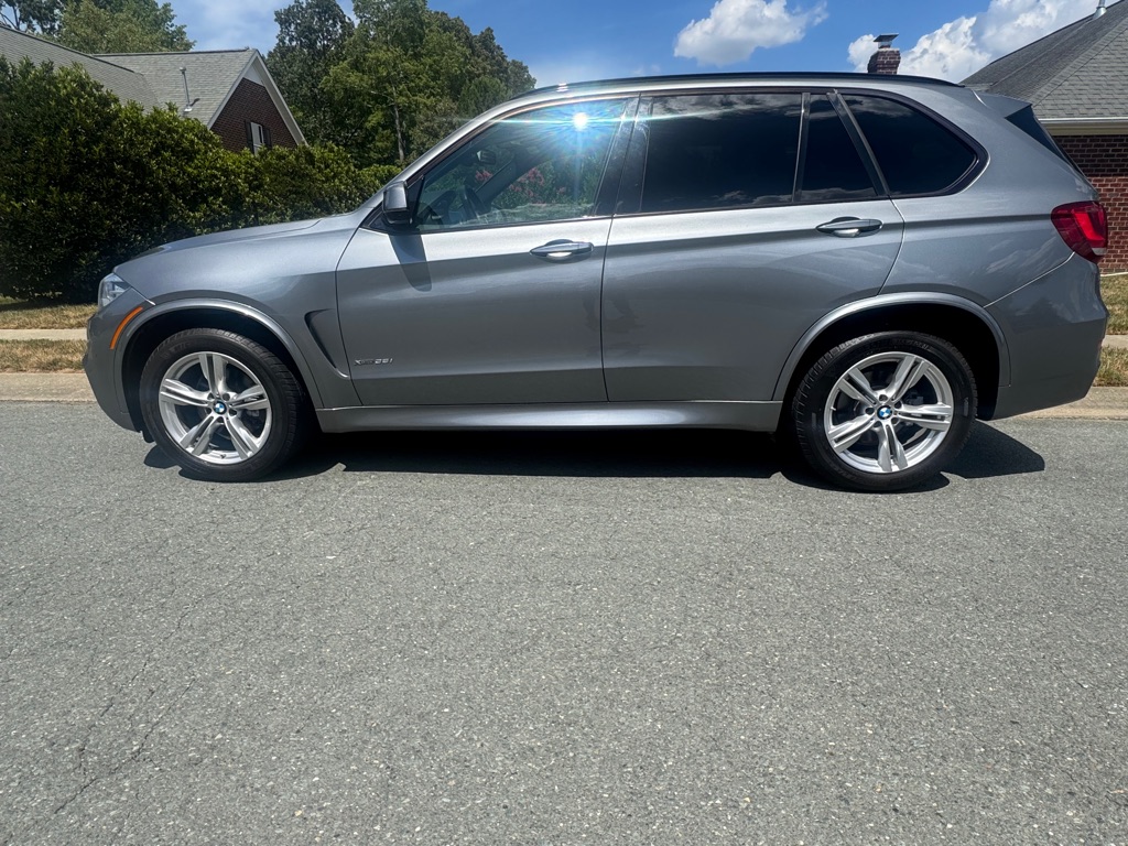 Photo 9 of this BMW X5