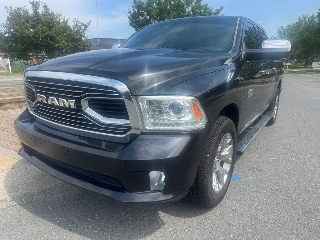 Photo 2 of this RAM 1500