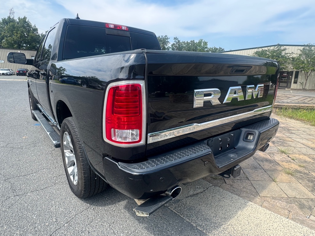 Photo 9 of this RAM 1500
