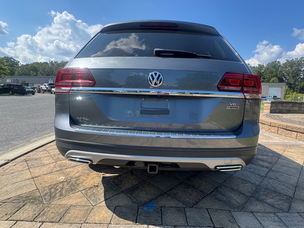 Photo 7 of this VOLKSWAGEN ATLAS