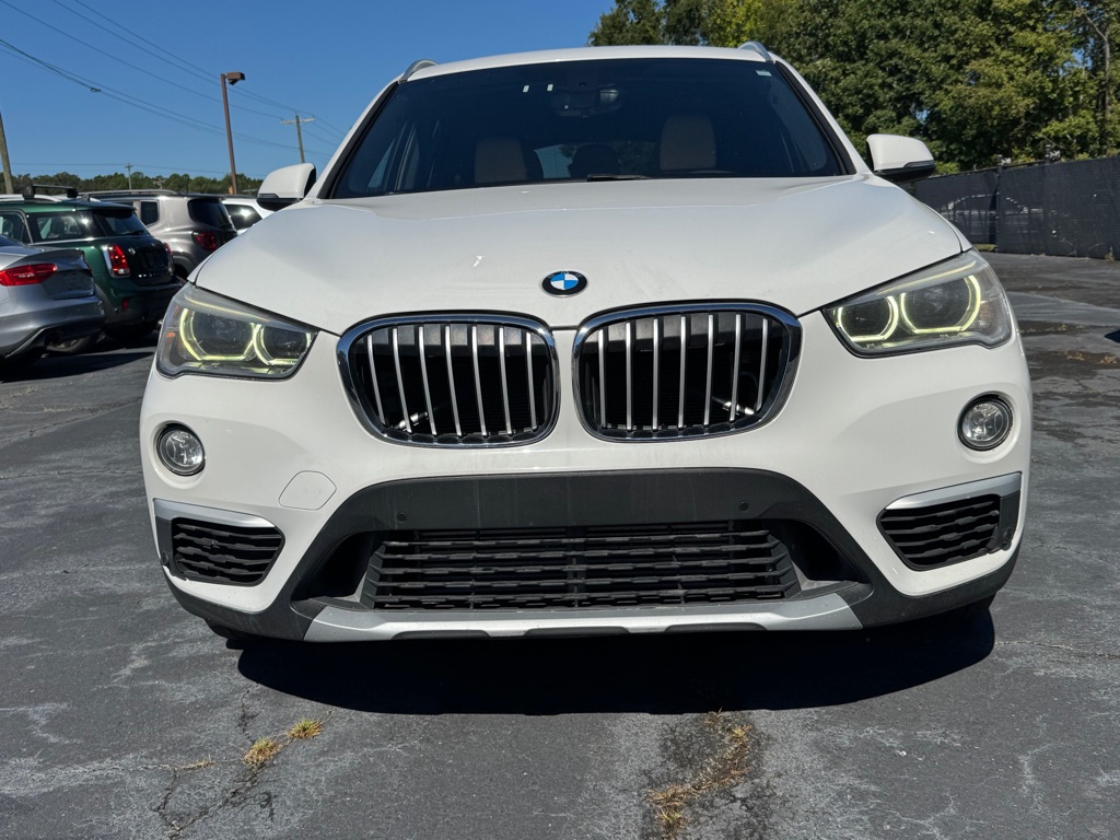 Photo 3 of this BMW X1