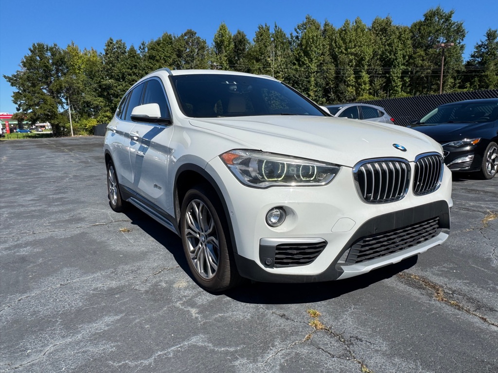 Photo 5 of this BMW X1