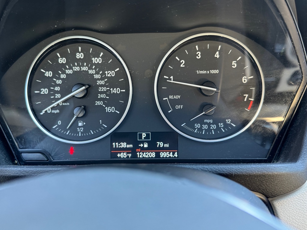 Photo 15 of this BMW X1