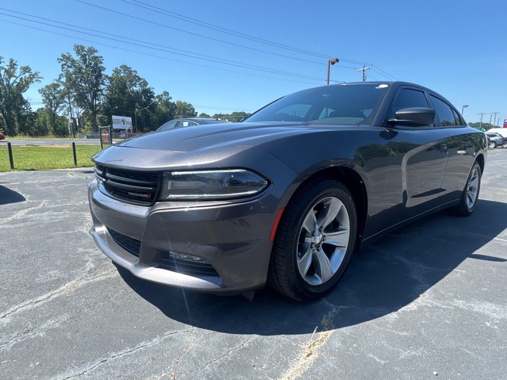 Photo 2 of this DODGE CHARGER