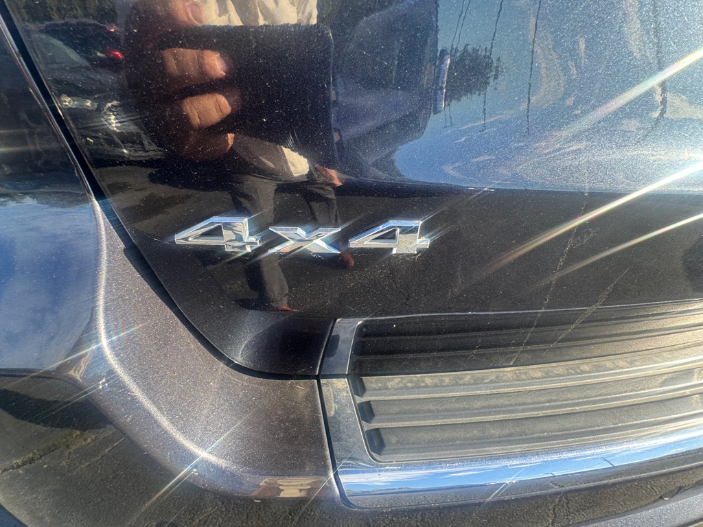Photo 27 of this JEEP GRAND CHEROKEE