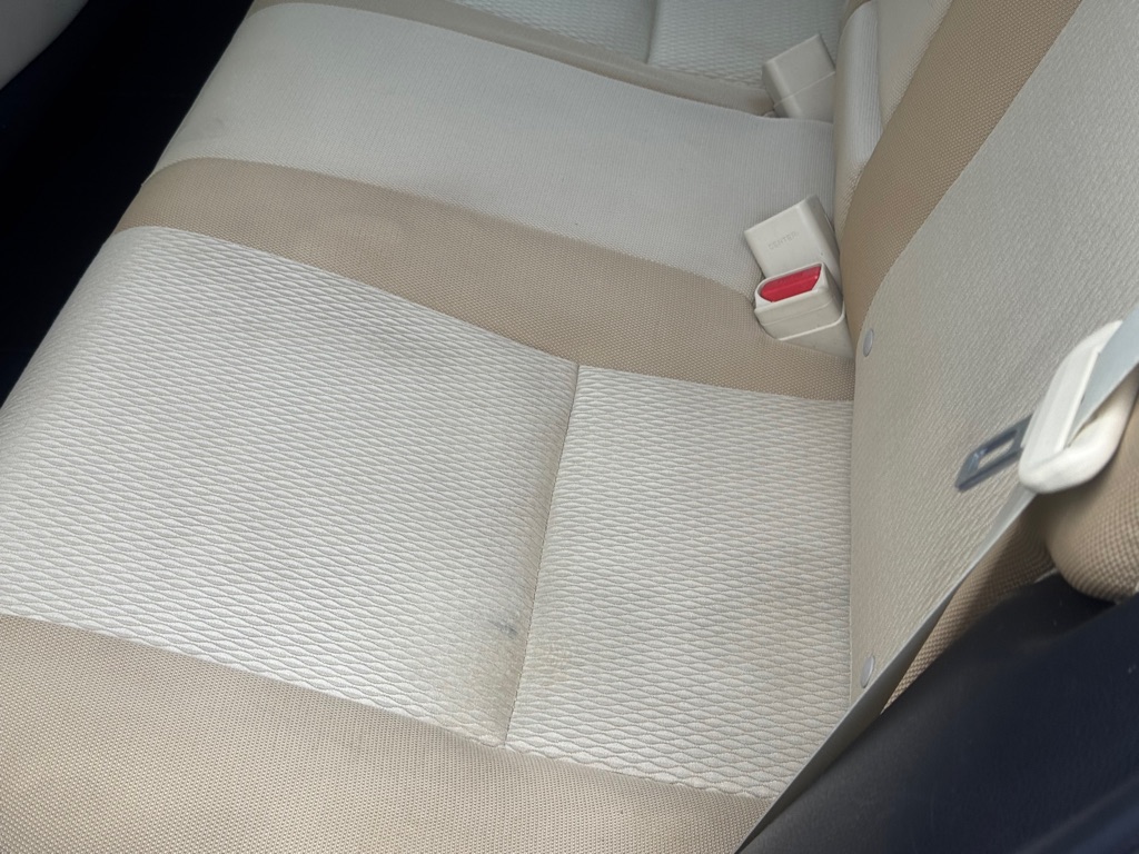 Photo 17 of this TOYOTA COROLLA