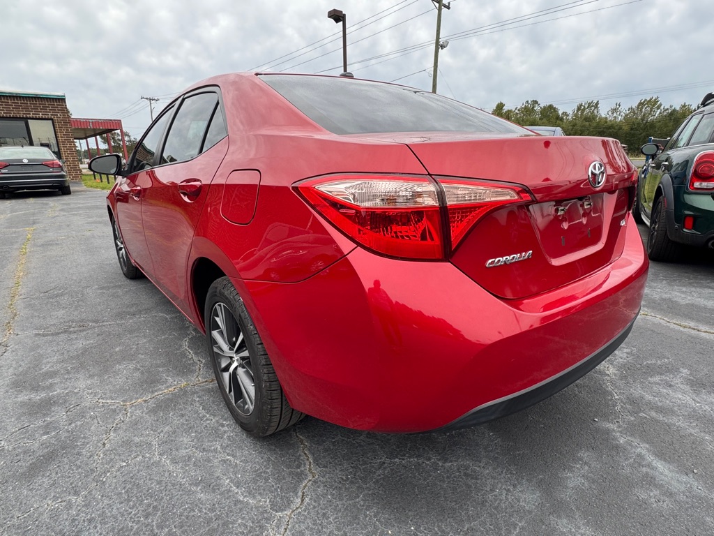 Photo 8 of this TOYOTA COROLLA
