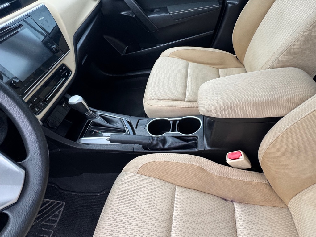 Photo 12 of this TOYOTA COROLLA