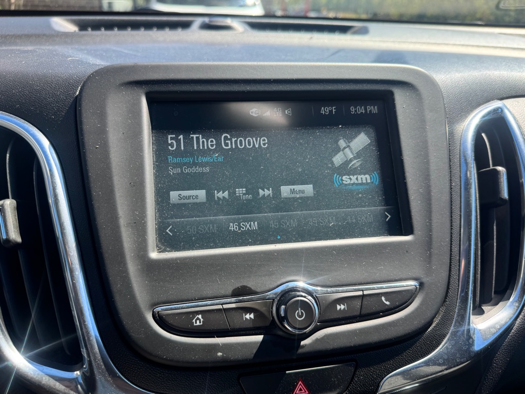 Photo 18 of this CHEVROLET EQUINOX