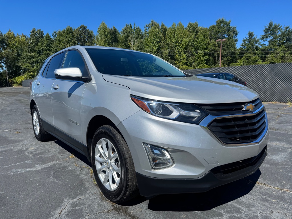 Photo 4 of this CHEVROLET EQUINOX