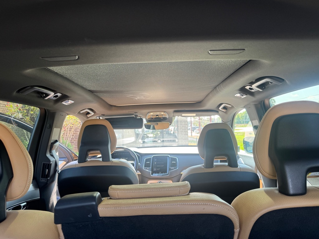 Photo 24 of this VOLVO XC90
