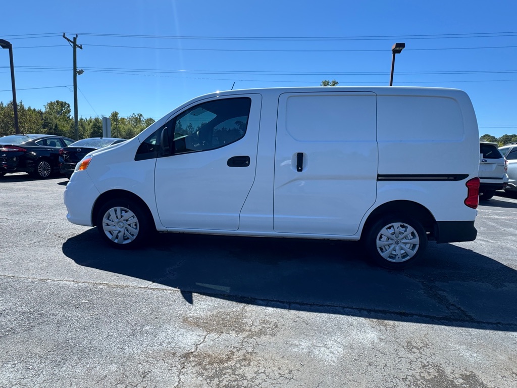 Photo 9 of this NISSAN NV200
