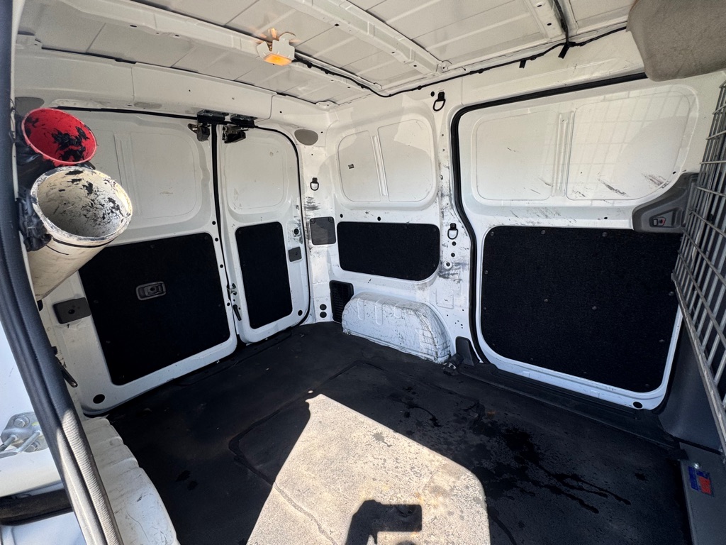 Photo 19 of this NISSAN NV200