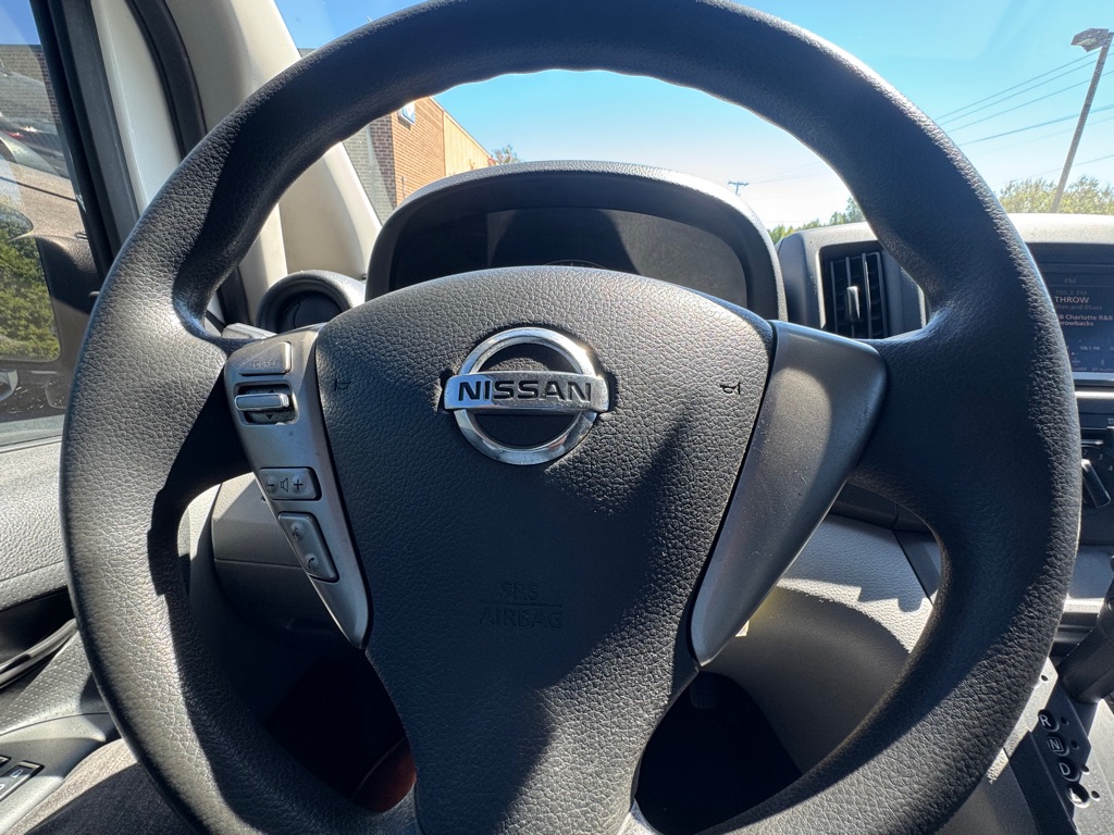 Photo 13 of this NISSAN NV200