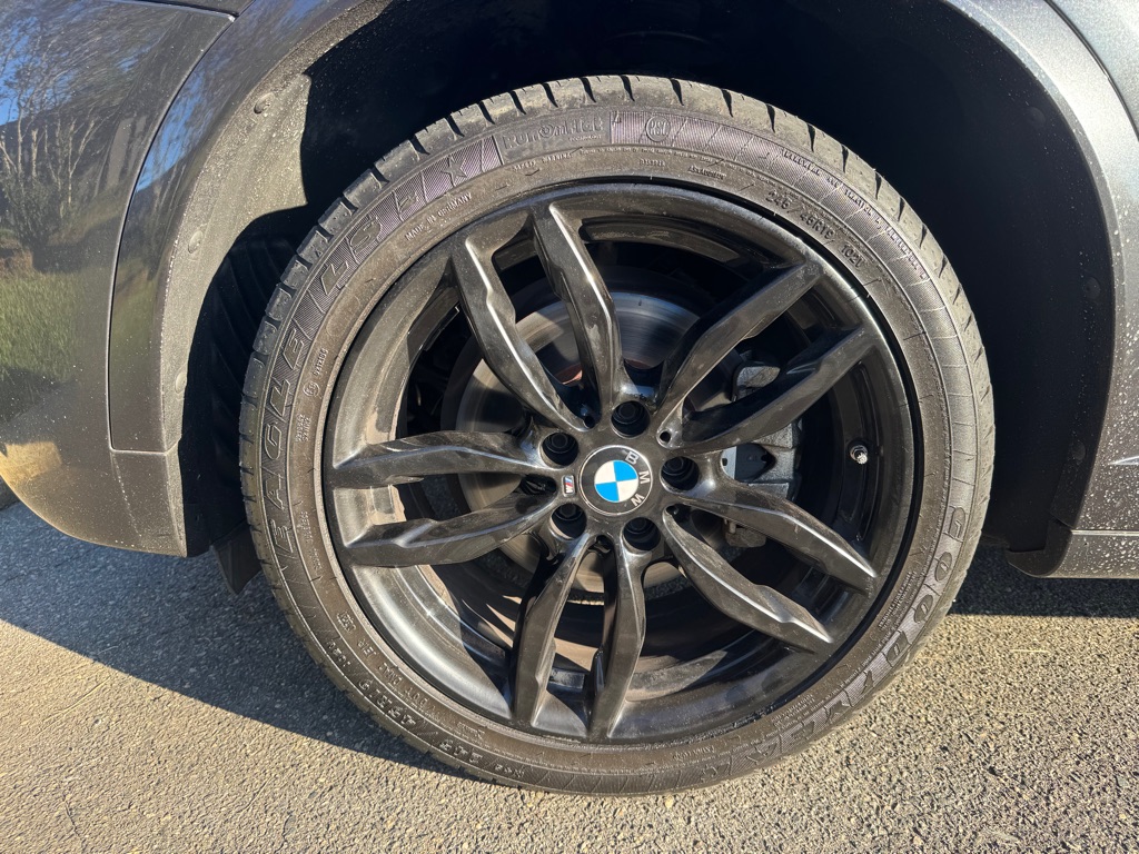 Photo 24 of this BMW X4