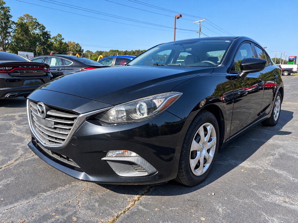 Photo 2 of this MAZDA 3
