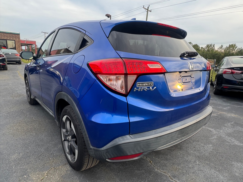 Photo 8 of this HONDA HR-V
