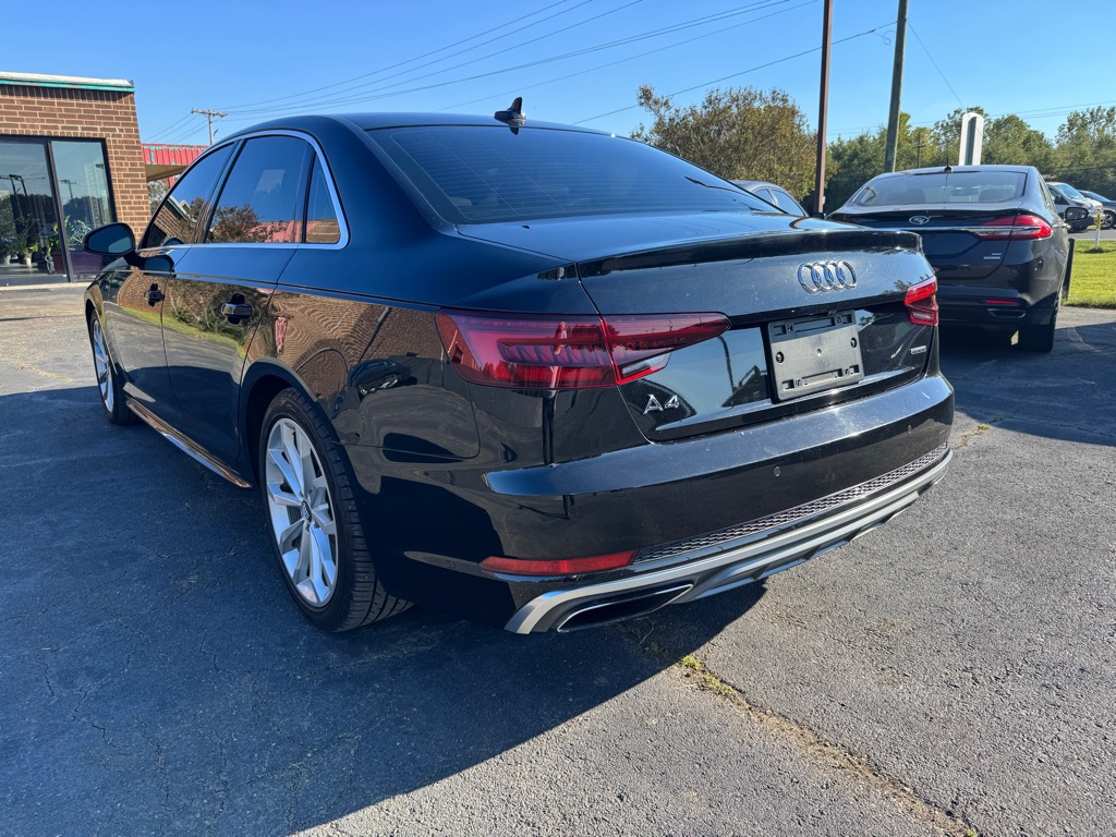 Photo 6 of this AUDI A4