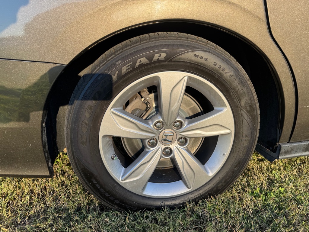 Photo 24 of this HONDA ODYSSEY