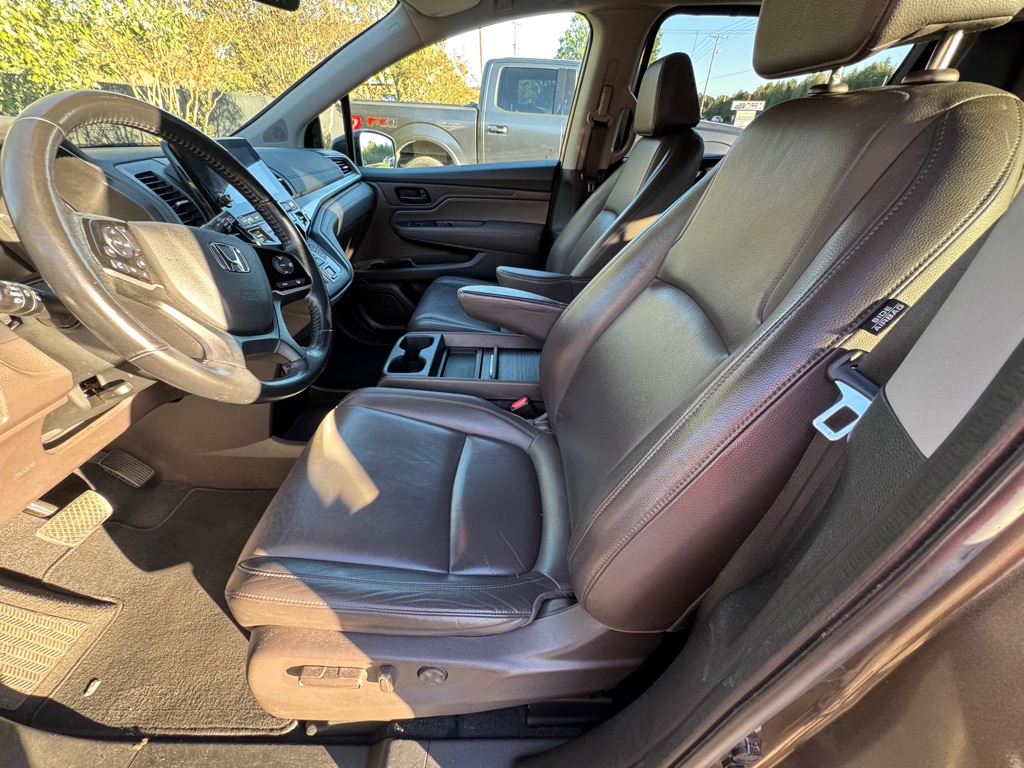 Photo 9 of this HONDA ODYSSEY