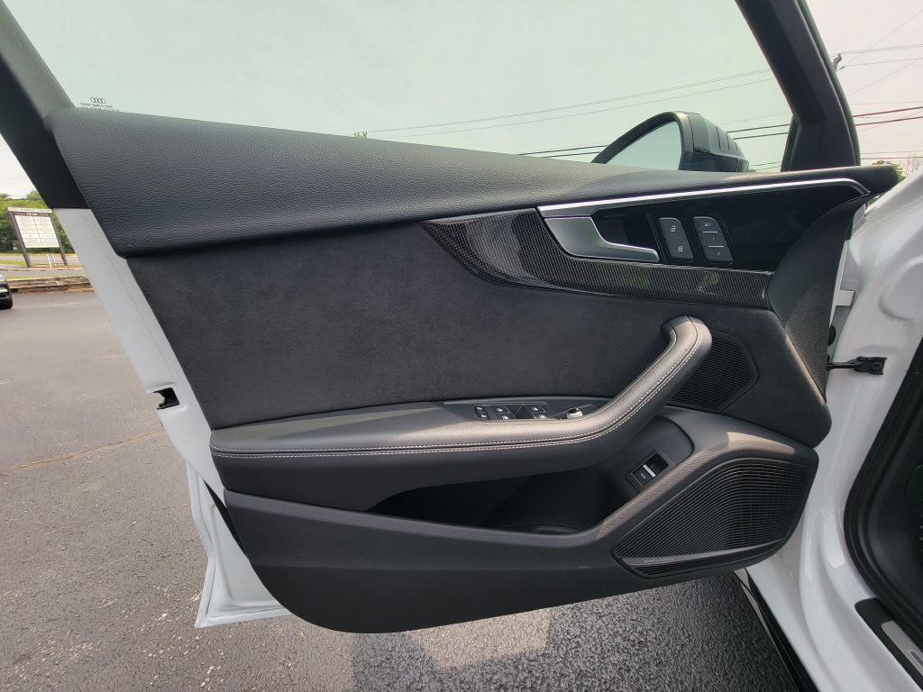 2023 Audi S4 Base Prestige photo 33