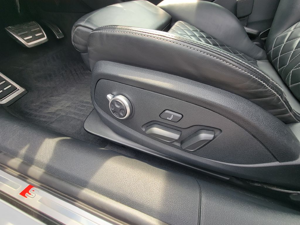 2023 Audi S4 Base Prestige photo 31