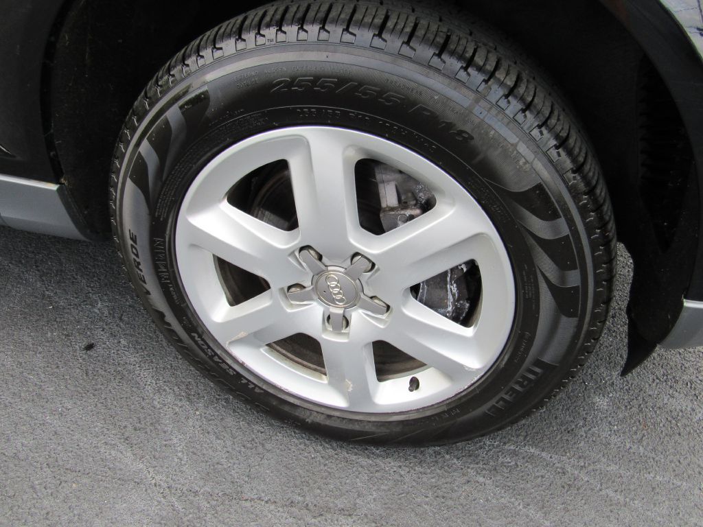 Image for 2011 Audi Q7 PREMIUM AWD 3rd Row-NAV-4 NEW Tires!