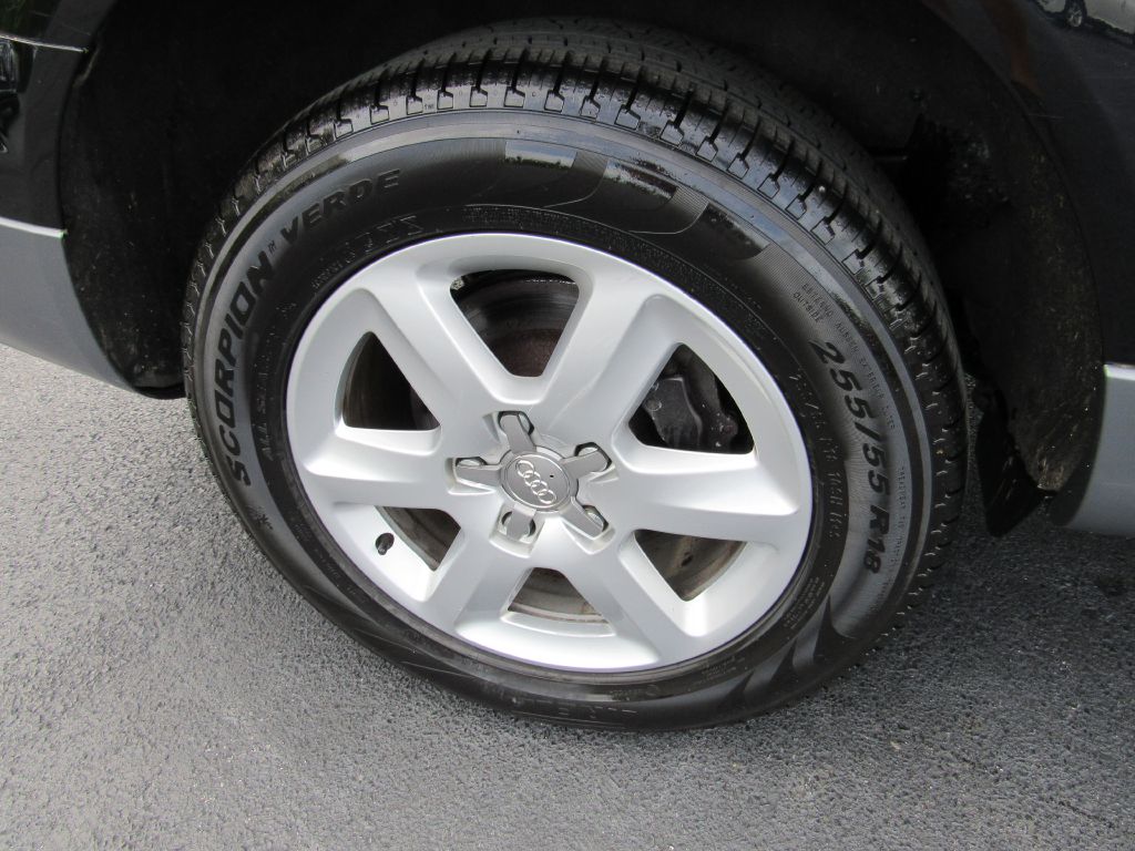 Image for 2011 Audi Q7 PREMIUM AWD 3rd Row-NAV-4 NEW Tires!