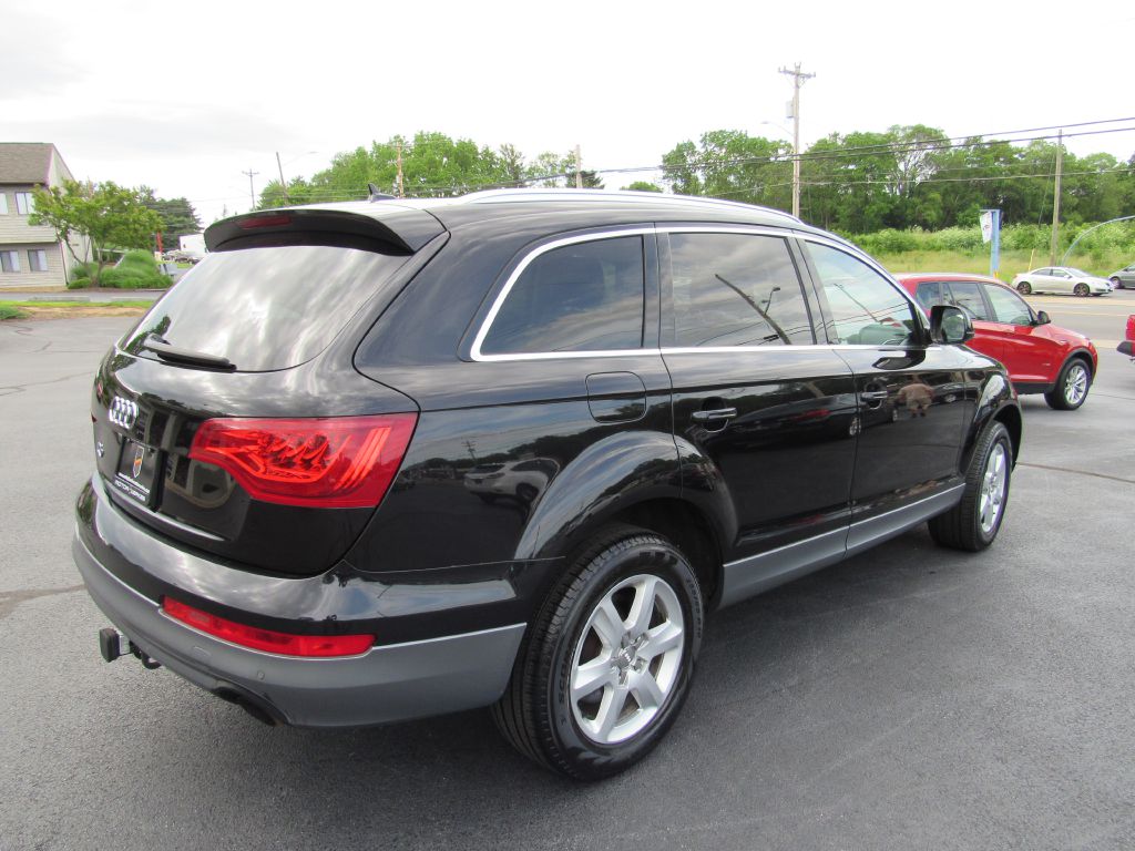 Image for 2011 Audi Q7 PREMIUM AWD 3rd Row-NAV-4 NEW Tires!