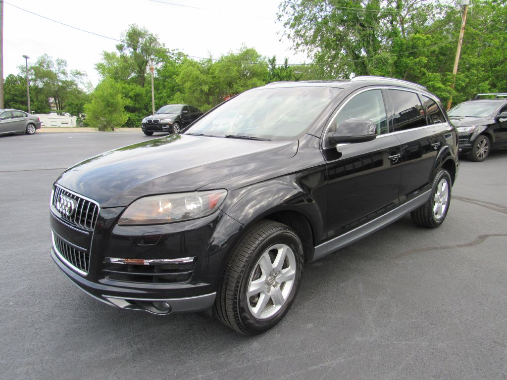 Image for 2011 Audi Q7 PREMIUM AWD 3rd Row-NAV-4 NEW Tires!