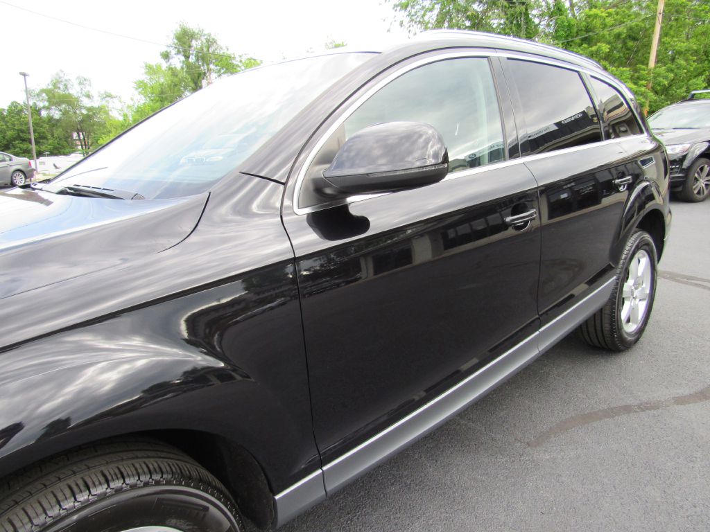 Image for 2011 Audi Q7 PREMIUM AWD 3rd Row-NAV-4 NEW Tires!
