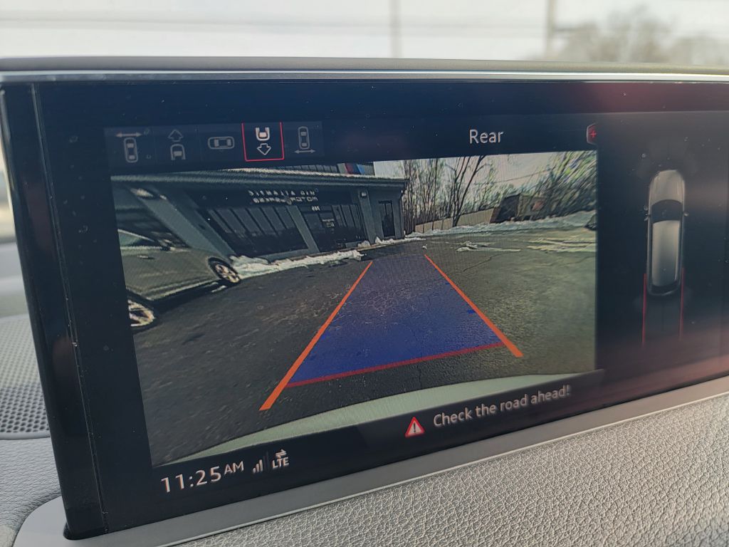 Image for 2017 Audi Q7 V6 PRESTIGE New Tires-Loaded Up-3rd Row