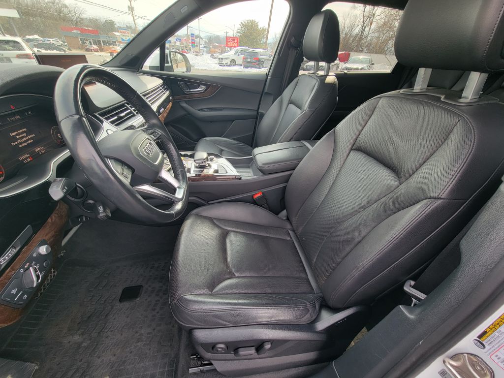 Image for 2017 Audi Q7 V6 PRESTIGE New Tires-Loaded Up-3rd Row