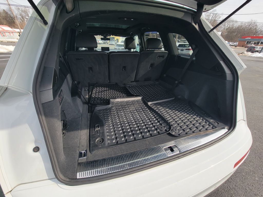 Image for 2017 Audi Q7 V6 PRESTIGE New Tires-Loaded Up-3rd Row