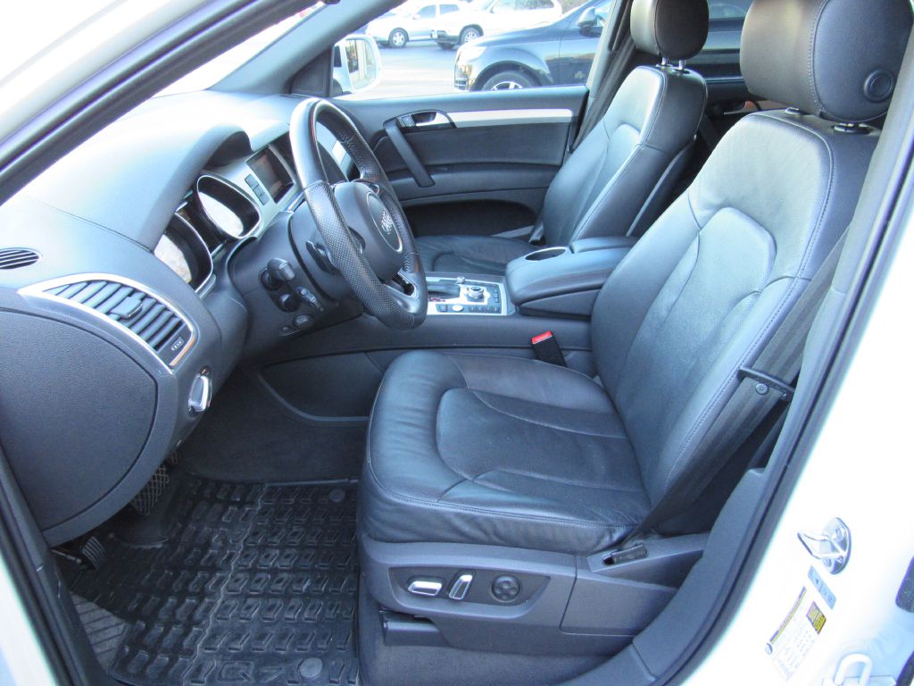 Image for 2015 Audi Q7 PRESTIGE PKG Radar Cruise-AC Seats-3rd Row!