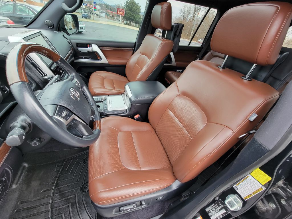 Image for 2017 Toyota LAND CRUISER 1-Owner! Blind Spot-Rear DVD!