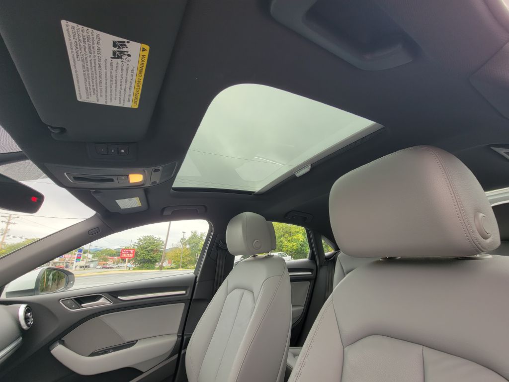 Image for 2017 Audi A3 QUATTRO S Tronic-Camera-S Line PERFECT