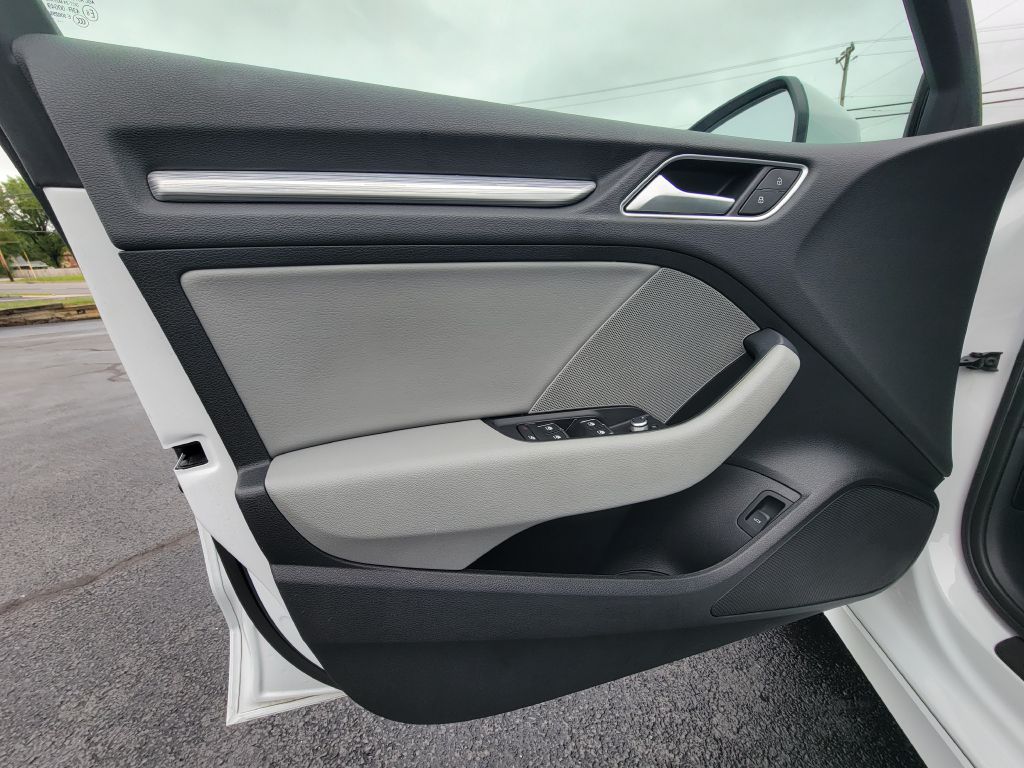 Image for 2017 Audi A3 QUATTRO S Tronic-Camera-S Line PERFECT