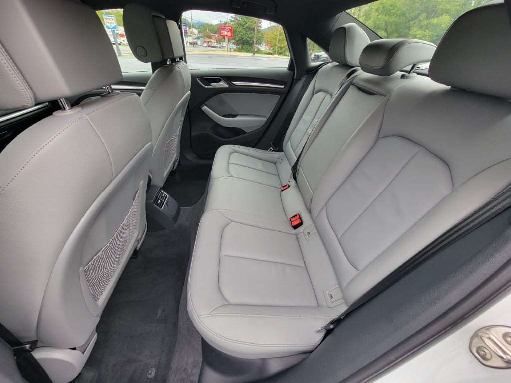 Image for 2017 Audi A3 QUATTRO S Tronic-Camera-S Line PERFECT