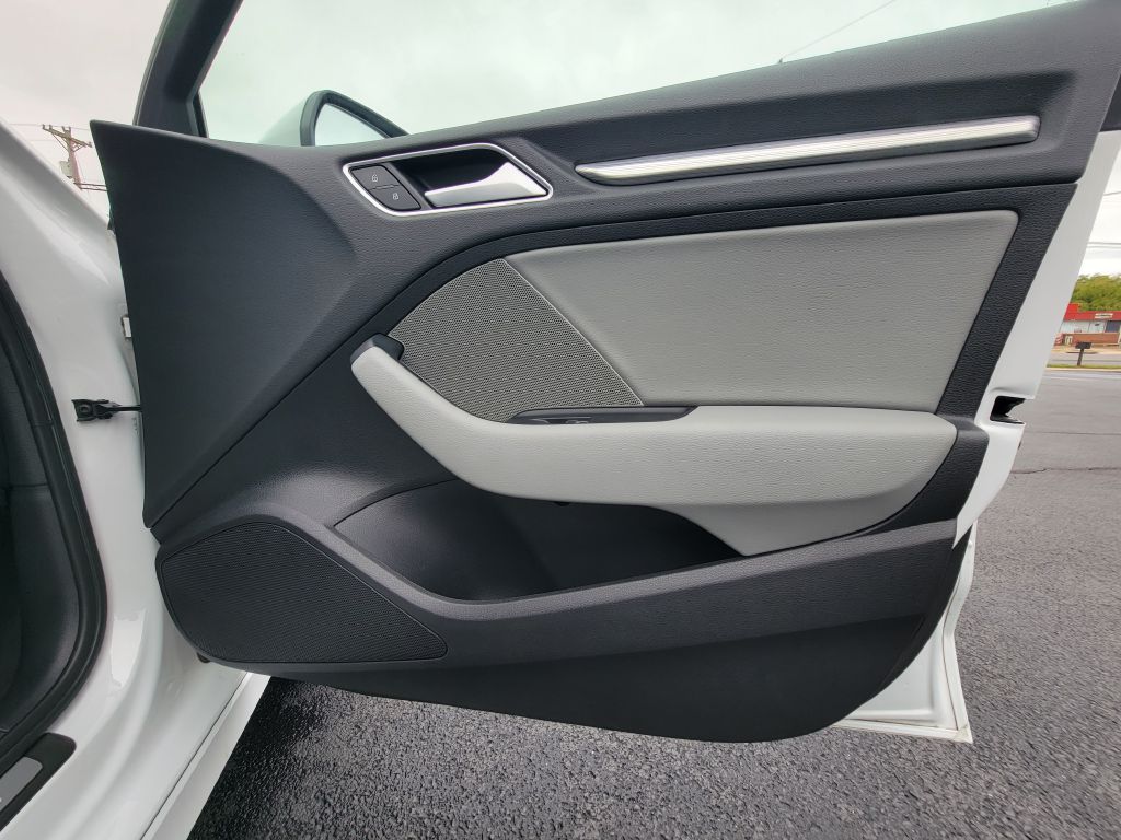 Image for 2017 Audi A3 QUATTRO S Tronic-Camera-S Line PERFECT