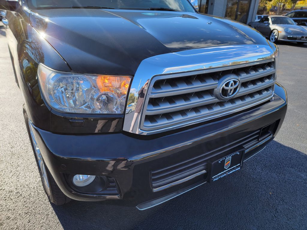 Image for 2013 Toyota SEQUOIA PLATINUM 4X4-DVD-Records!